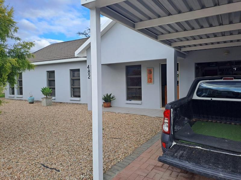 3 Bedroom Property for Sale in Oudtshoorn Central Western Cape